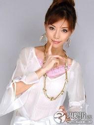 人气最旺的av,揭秘最热话题的幕后故事